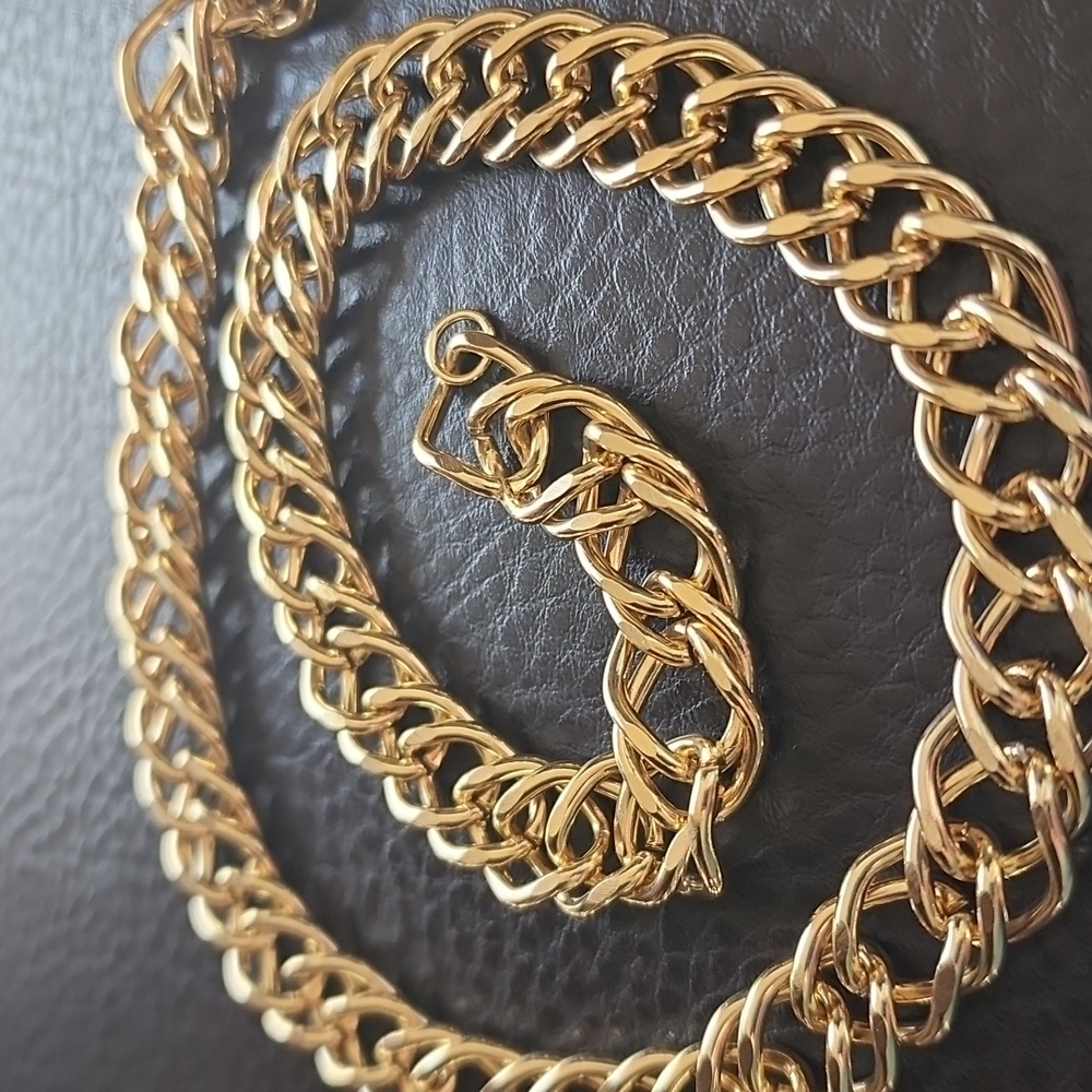 Kenneth Jay Lane Necklace - image 4